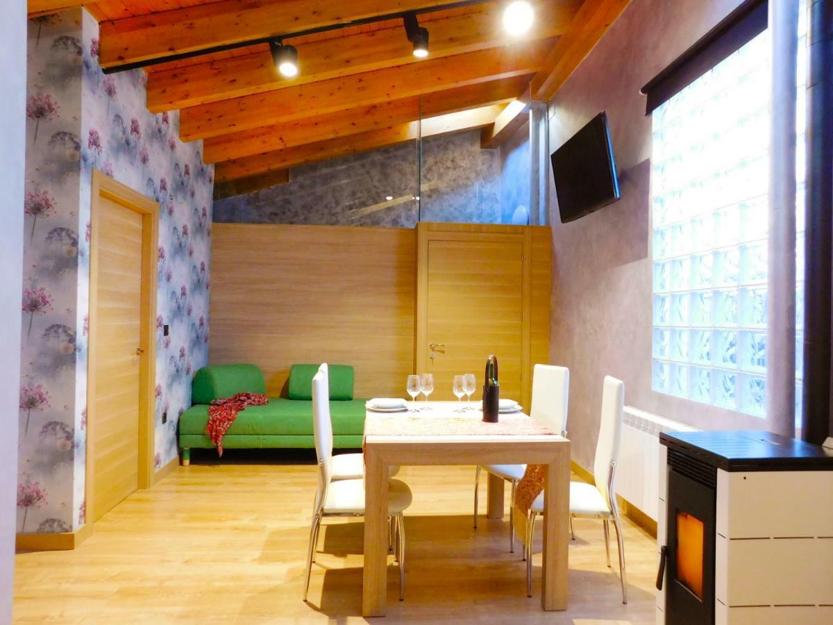 Apartamento Ribera Del Duero Reserva Tubilla del Lago ภายนอก รูปภาพ